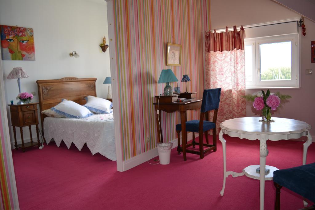 Hôtel La Roselière à Carentan Extérieur photo